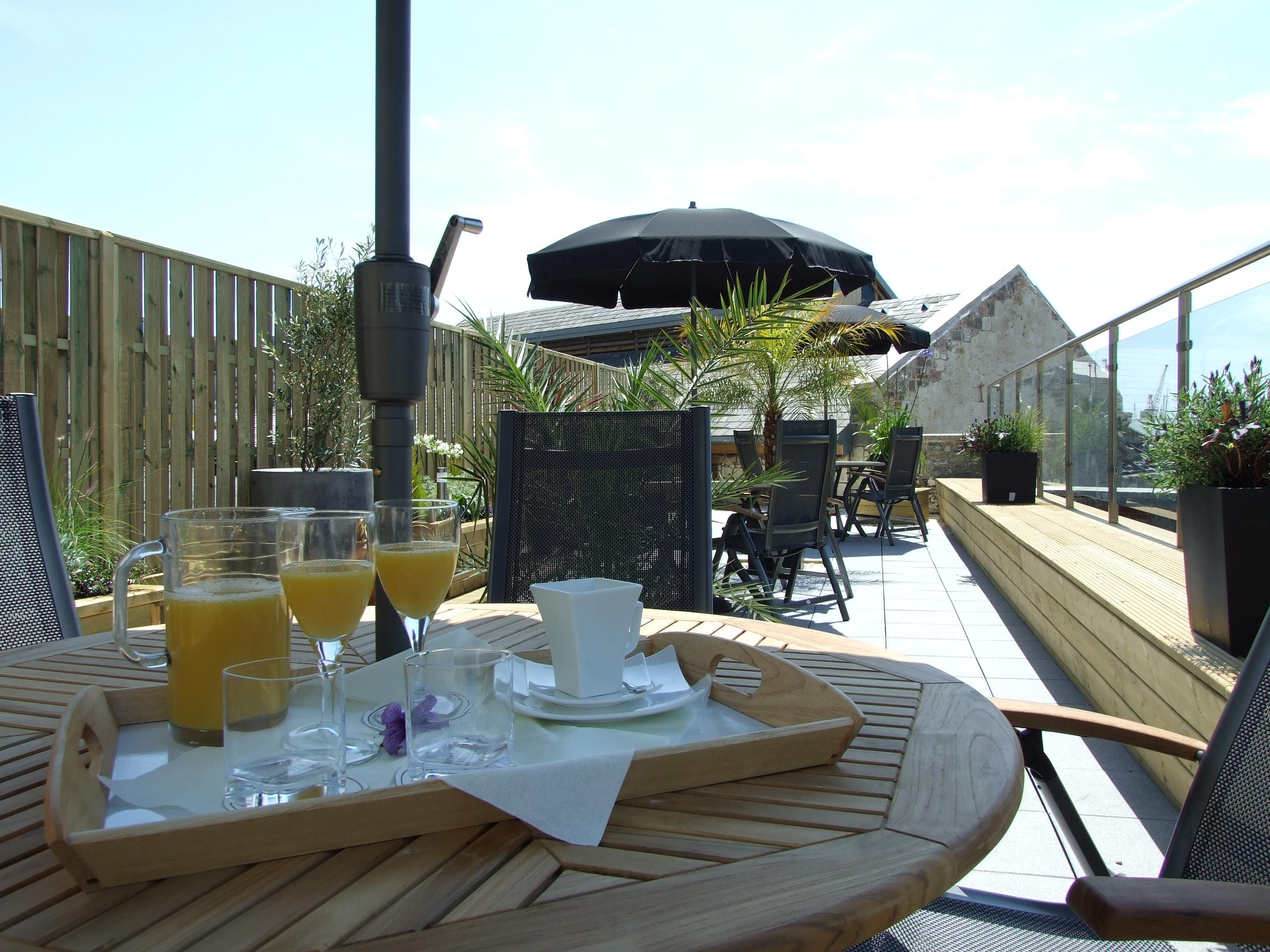 Liberty Wharf Apartments Saint Helier Jersey Restoran fotoğraf