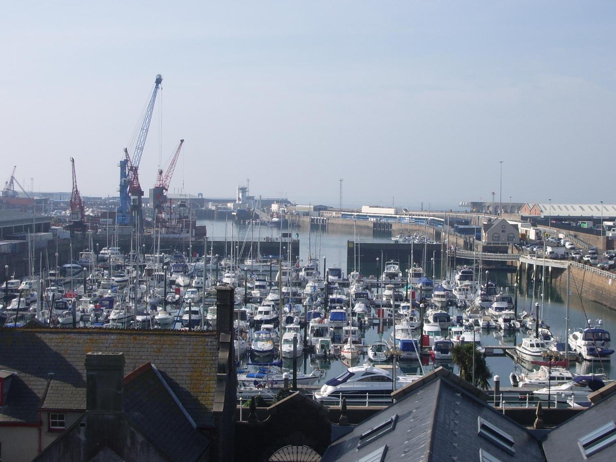 Liberty Wharf Apartments Saint Helier Jersey Dış mekan fotoğraf